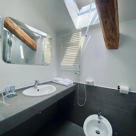 아파트 Citta Studi 4*